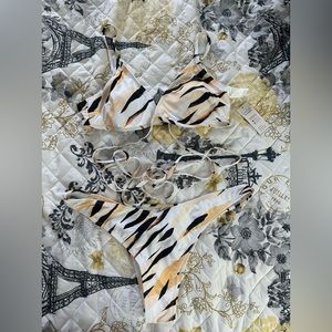 Wraparound Bra ( Large) & Ultra Cheeky (XL) Bikini Set